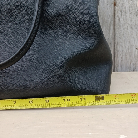 Michael Kors Savannah Medium Saffiano Leather Satchel Black Shoulder Bag - Picture 10 of 14